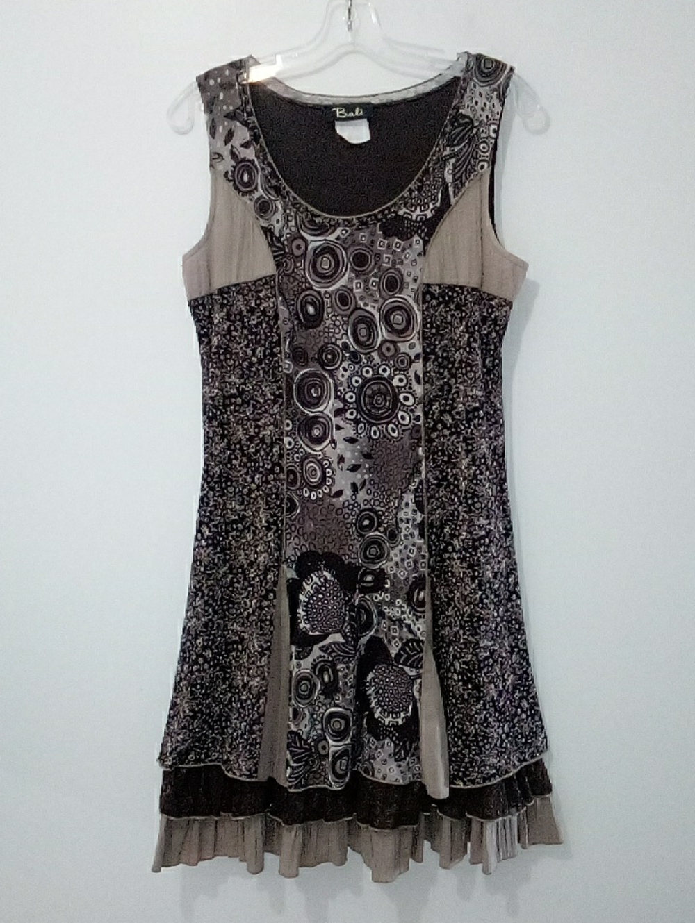 Bali Vintage Brown Taupe Layered Ruffled Sleeveless Dress